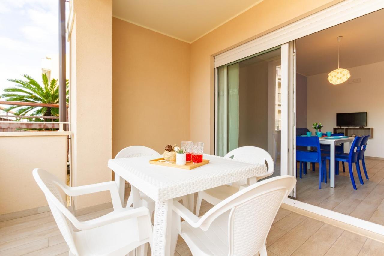 Blu 2P - Palazzina Laura Myho Casa Διαμέρισμα Tortoreto Εξωτερικό φωτογραφία